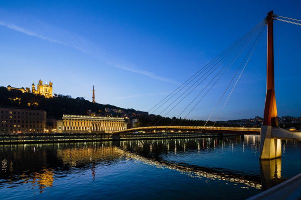 vieux_lyon_de_nuit_27_09_2014_hd_b_rob.com.rawcheminde saint jacques LYON LE PUY EN VELAY